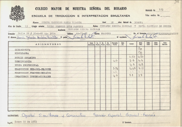 Matrícula y notas de María Yolanda Medina Castillo, 1973. AHUR, Volumen 447, folio 208.