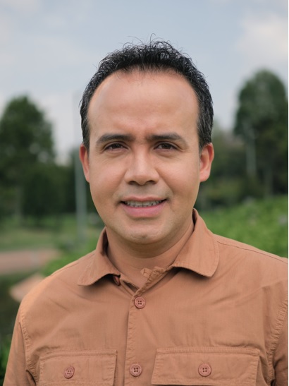 Oscar Javier Larrota