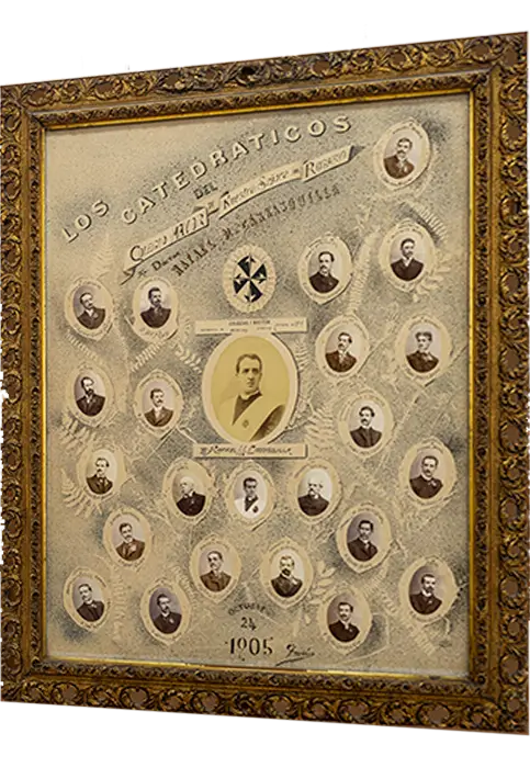 Estudiantes jurisprudencia Rosaristas año 1905