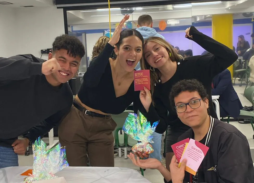 Ciencia Política y Gobierno - Galería