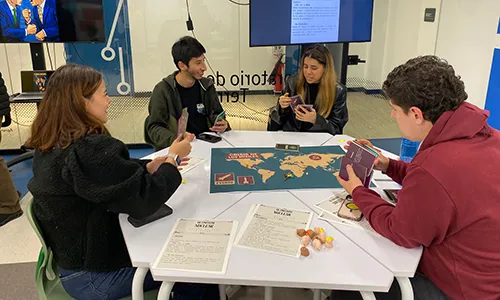 Aprender haciendo, vivir la experiencia política - Ciencia Política y Gobierno