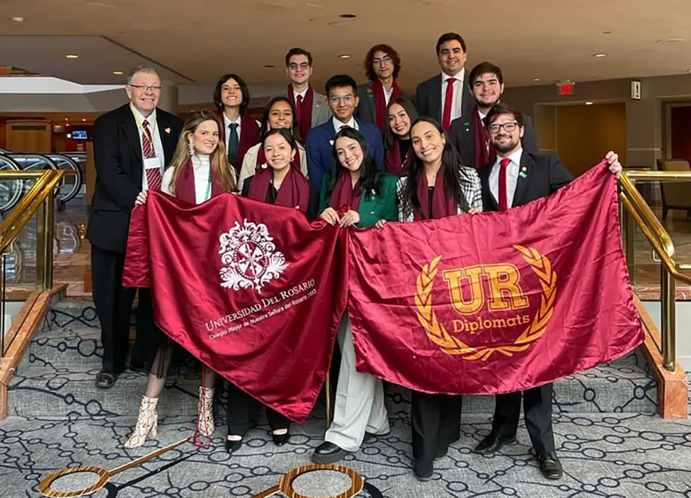 Ciencia Política y Gobierno - UR Diplomats