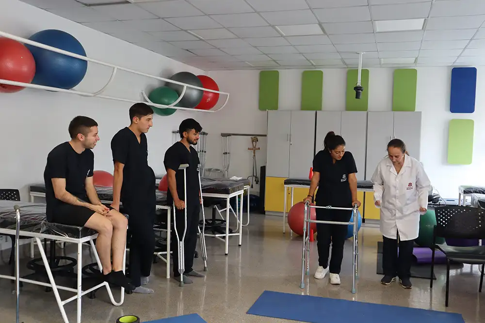 Laboratorios y espacios del Pregrado en Fisioterapia de la Universidad del Rosario