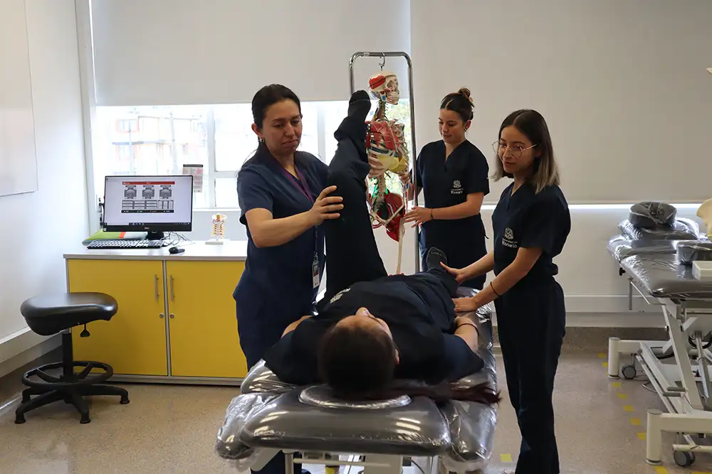 Laboratorios y espacios del Pregrado en Fisioterapia de la Universidad del Rosario