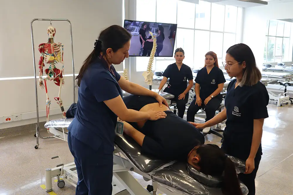 Laboratorios y espacios del Pregrado en Fisioterapia de la Universidad del Rosario