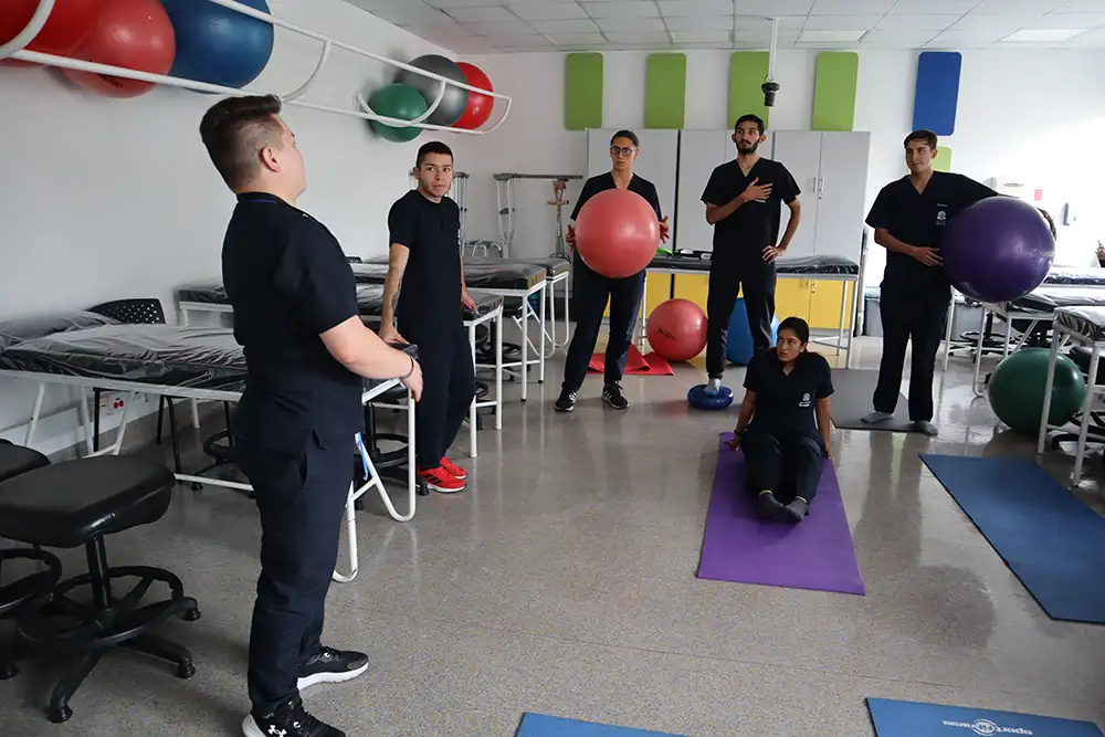 Laboratorios y espacios del Pregrado en Fisioterapia de la Universidad del Rosario