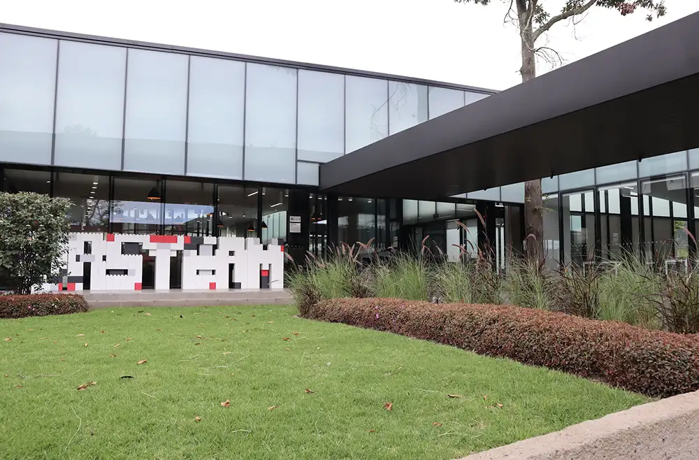 Espacios y Laboratorios del Pregrado en Administración de Empresas de la Universidad del Rosario