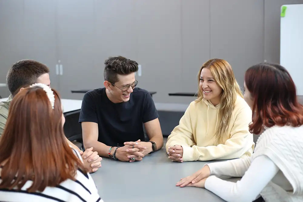 Laboratorios y espacios del Pregrado en Administración de Negocios Internacionales de la Universidad del Rosario