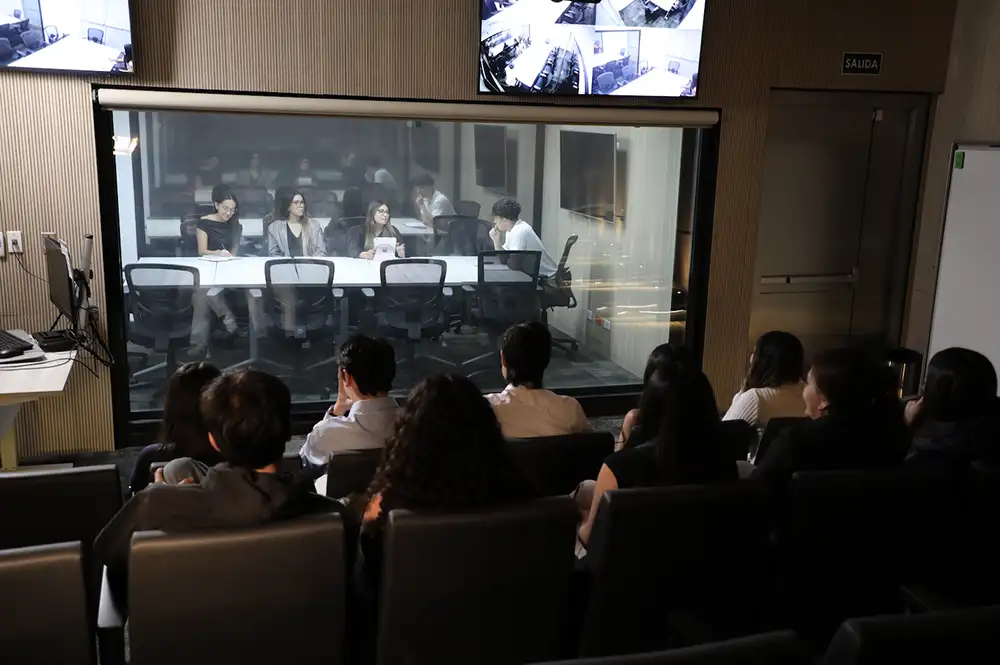 Laboratorios y espacios del Pregrado en Administración de Negocios Internacionales de la Universidad del Rosario