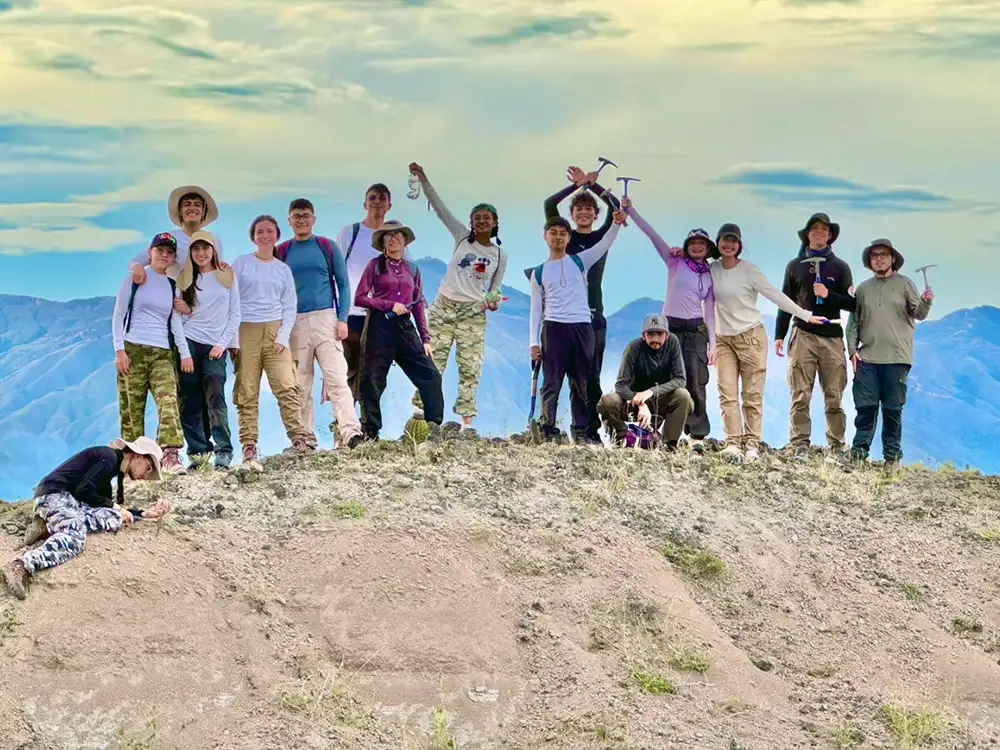 Laboratorios y espacios en el Pregrado en Ciencias del Sistema Tierra de la Universidad del Rosario