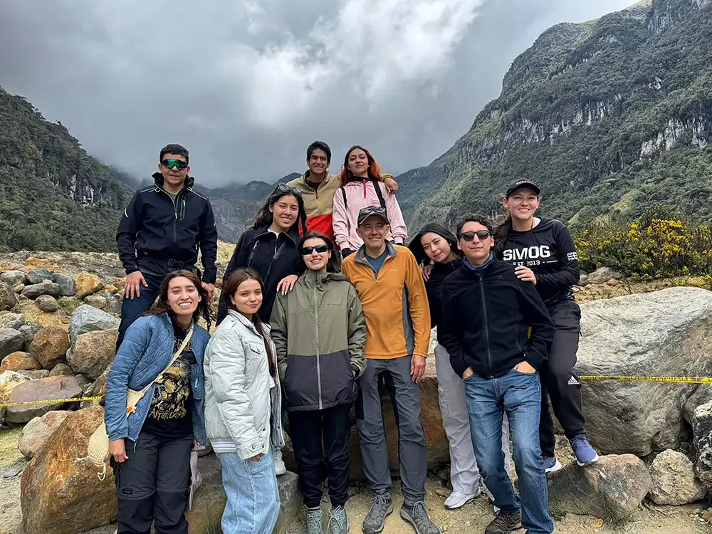 Laboratorios y espacios en el Pregrado en Ciencias del Sistema Tierra de la Universidad del Rosario
