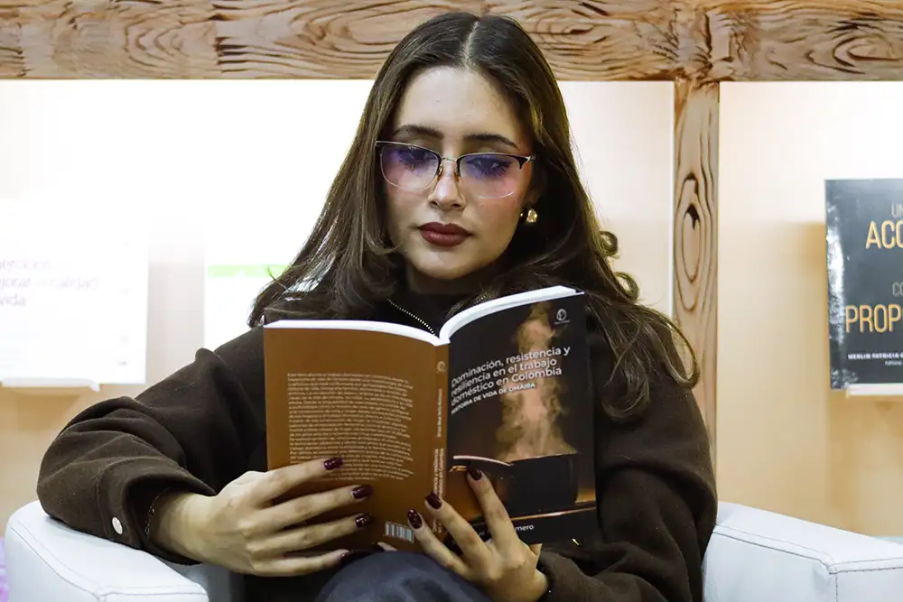 Estudiante del Pregrado en Licenciatura en Ciencias Sociales de la Universidad del Rosario