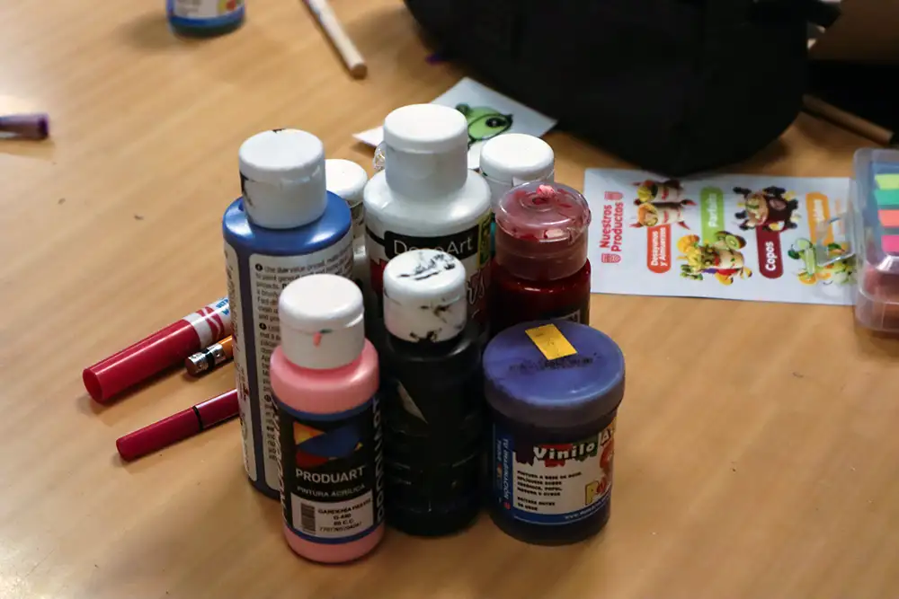 Laboratorios y espacios del Pregrado en Licenciatura en Ciencias Sociales de la Universidad del Rosario