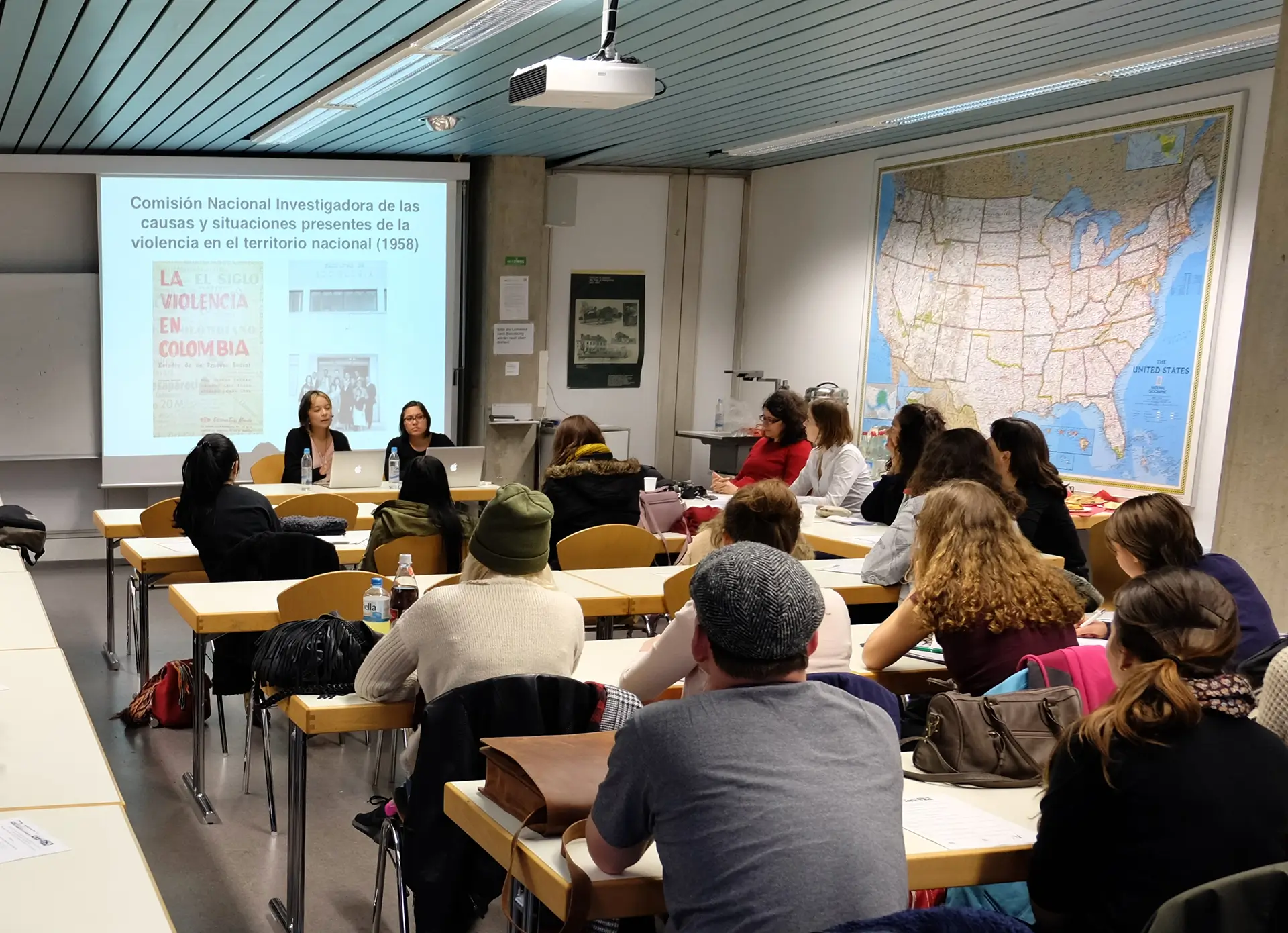 Imagen opción co-terminal pregrado en historia urosario