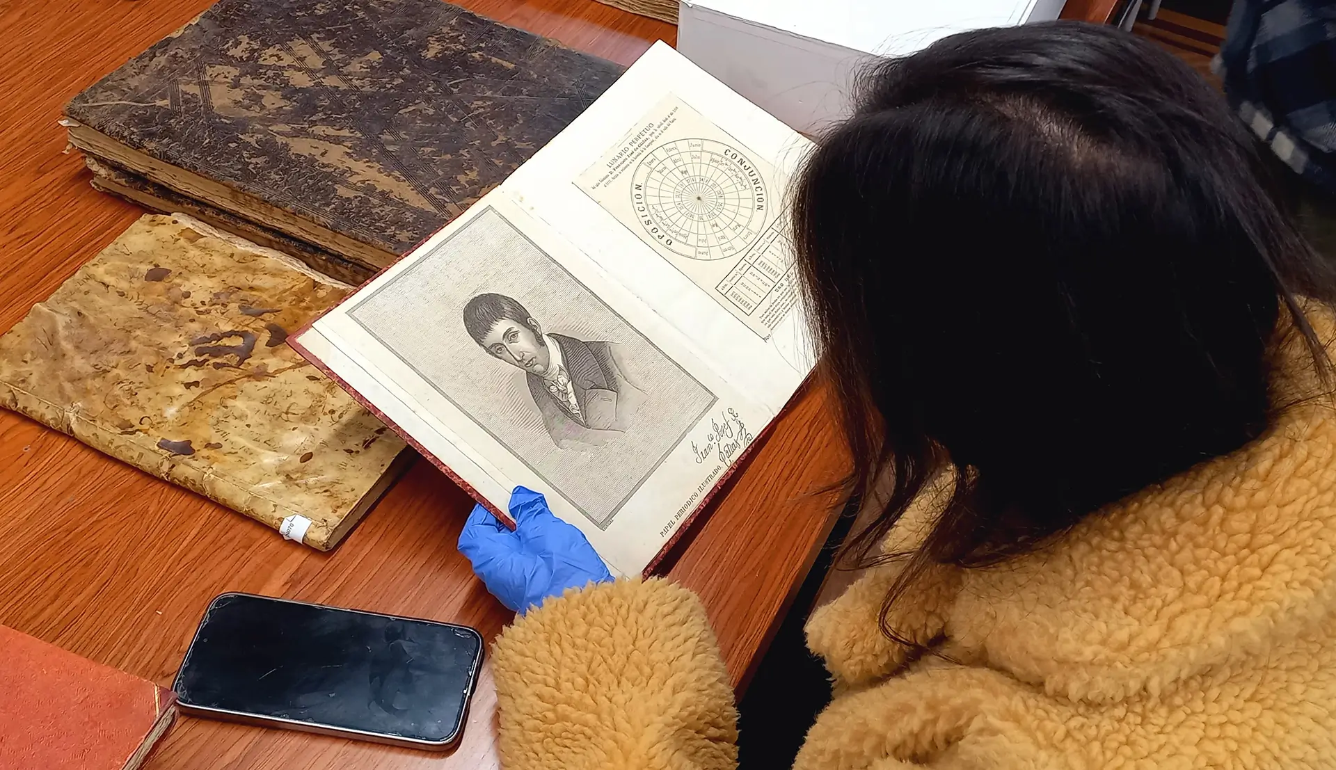 Tesis de grado pregrado en historia urosario