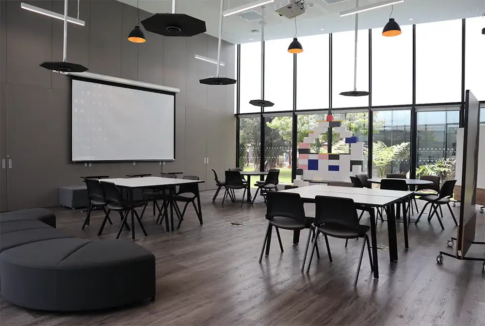 Espacios y Laboratorios del Pregrado en Marketing y Negocios Digitales de la Universidad del Rosario