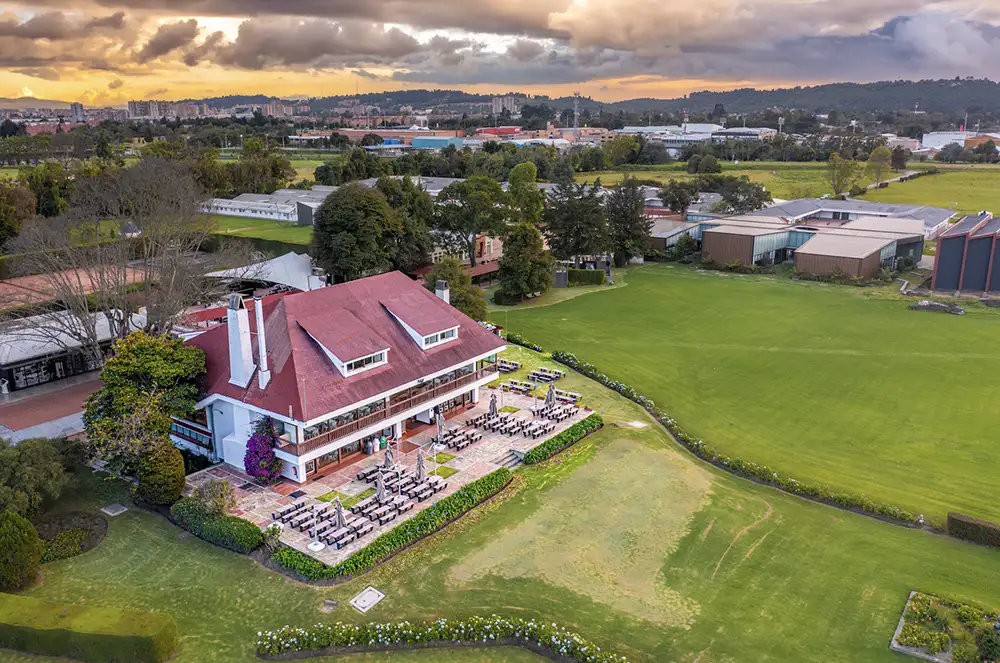 Espacios y Laboratorios del Pregrado en Marketing y Negocios Digitales de la Universidad del Rosario