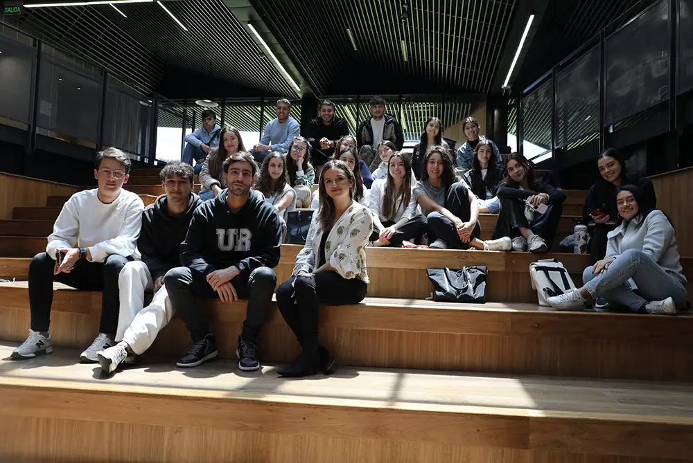 Espacios y Laboratorios del Pregrado en Marketing y Negocios Digitales de la Universidad del Rosario