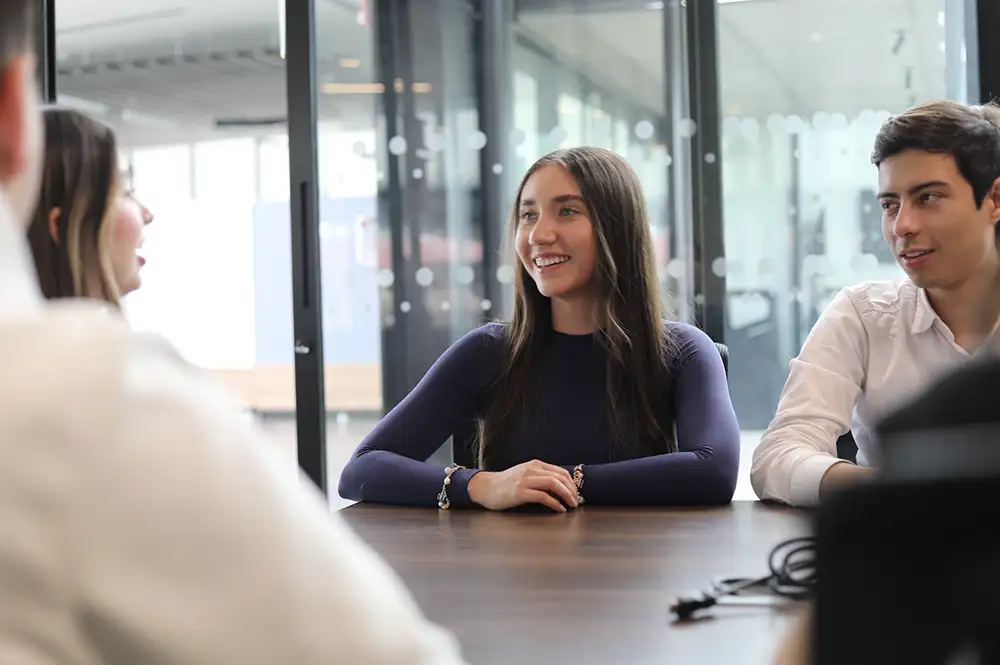 Espacios y Laboratorios del Pregrado en Marketing y Negocios Digitales de la Universidad del Rosario