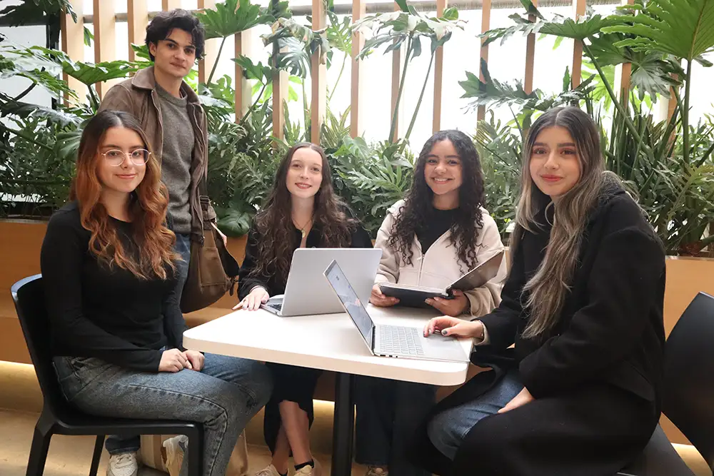 Estudiantes del Pregrado en Criminología e Investigación Criminal de la Universidad del Rosario