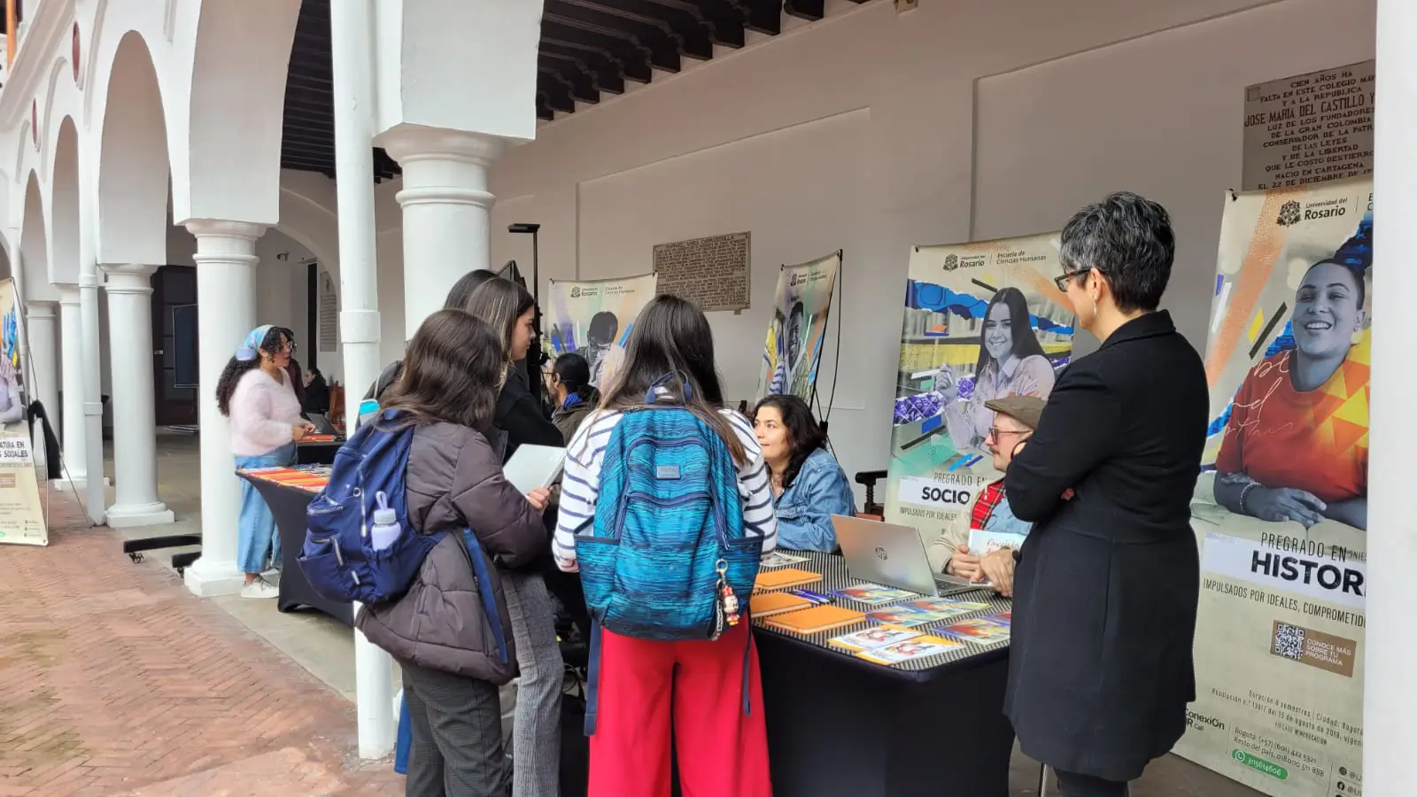 Galería de imágenes del programa de Antropología de URosario