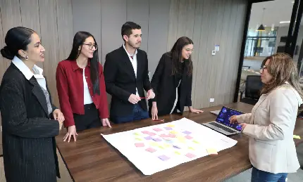 Los menores te permiten profundizar en tu área de interes