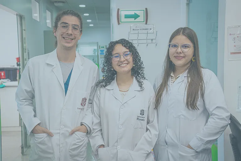 Transformación educativa centrada en el estudiante y trayectorias de formación diversas