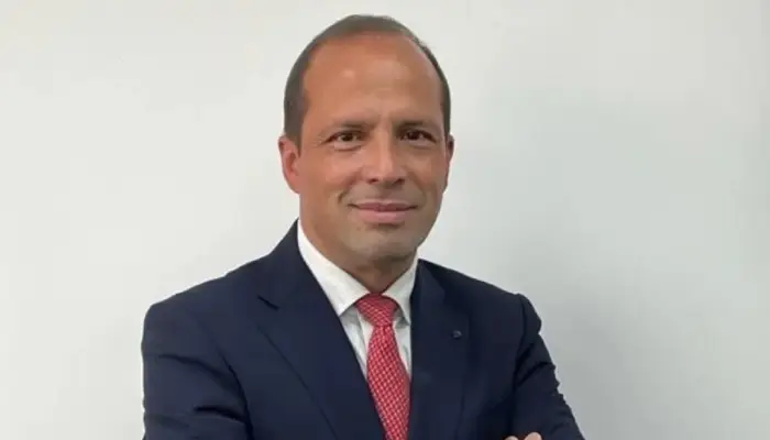 egresado-edgar-humberto-gomez-jurisprudencia
