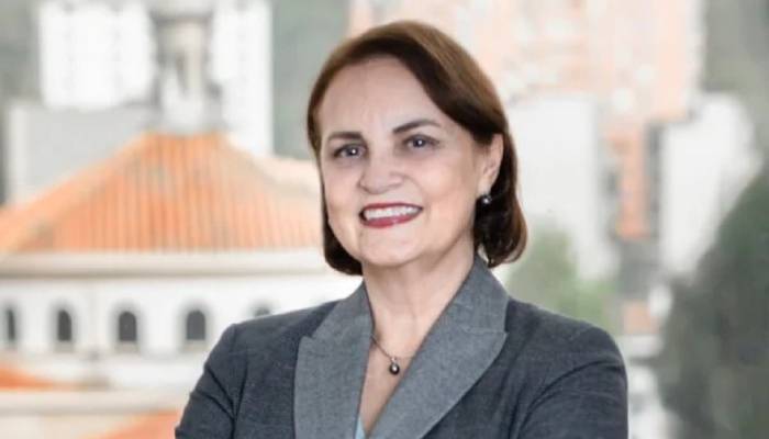 primera-presidenta-academia-colombiana-de-jurisprudencia