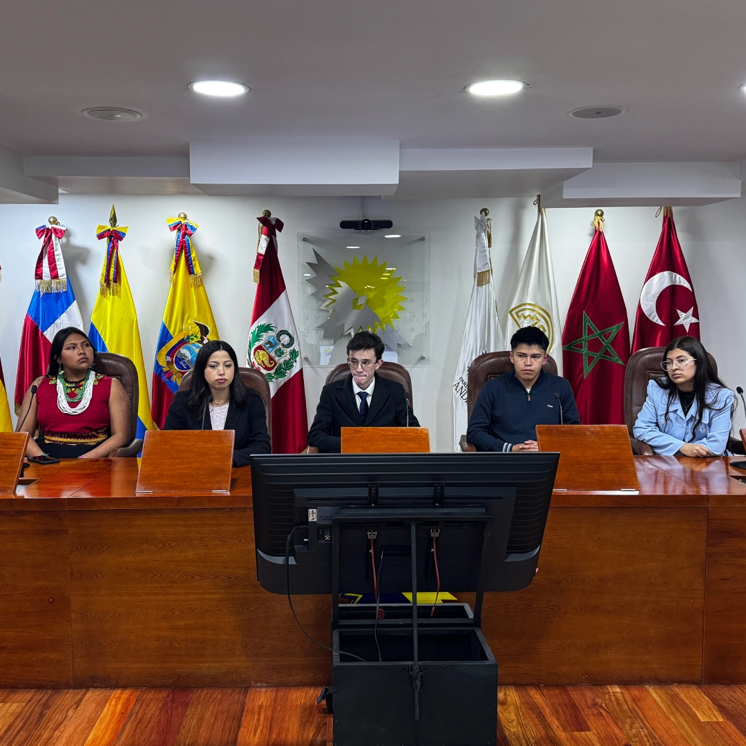 Liderazgo rosarista en investigación: Escuela de Administración