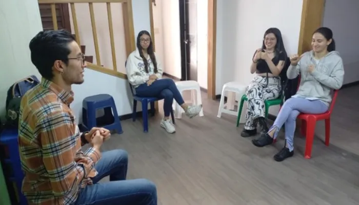Taller Lengua de Señas – 2025  