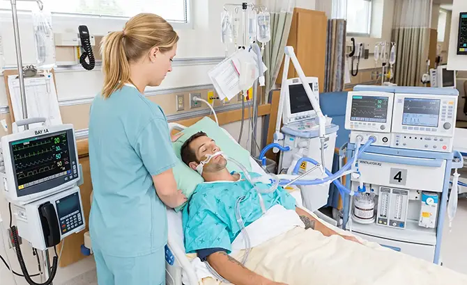 Especialización en Fisioterapia en Paciente Adulto Crítico