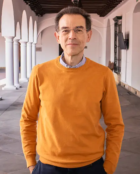 Miguel Diago Arbeláez - Vicerrectoría Administrativa, Financiera E Innovación Digital