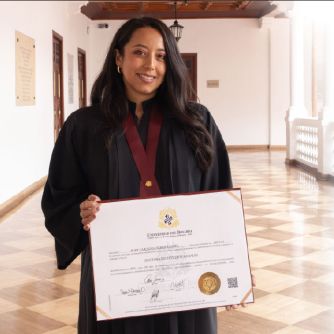 carolina-sierra-primera-doctoranda-estudios-sociales