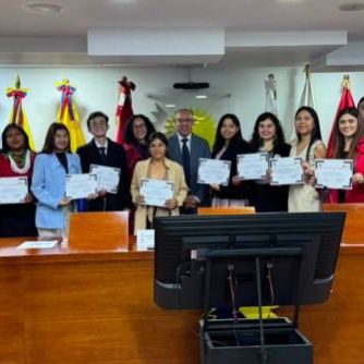 20-estudiantes-rosaristas-integran-el-parlamento-andino-juvenil-portada
