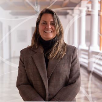 La profesora Ana Guglielmucci obtiene beca de la Fundación Carolina para estancia corta postdoctoral 