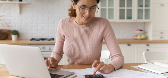 conoce siete consejos clave para organizar tus finanzas en 2025