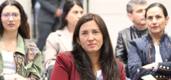 urosario- presenta-sus-orientaciones-institucionales-para-el-uso-responsable-de-la-inteligencia-artificial-en-educación