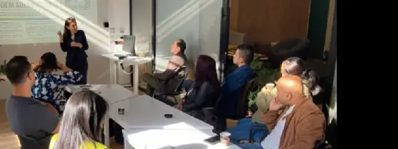 /visita-academica-internacional-fortalece-la-enseñanza-de-lenguas