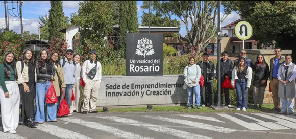 Internacionalización y vanguardia: Estudiantes de la UPC de Perú viven la inmersión en marketing digital y tecnologías emergentes en el Rosario