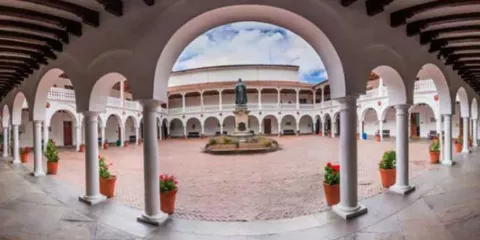 Banner evento interno claustro