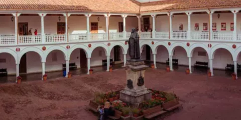 Banner evento claustro