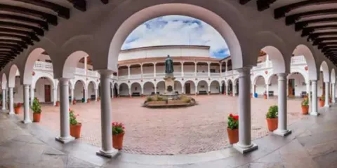 El futuro de la política laboral en Colombia; diagnósticos y propuestas para un mercado laboral competitivo e inclusivo