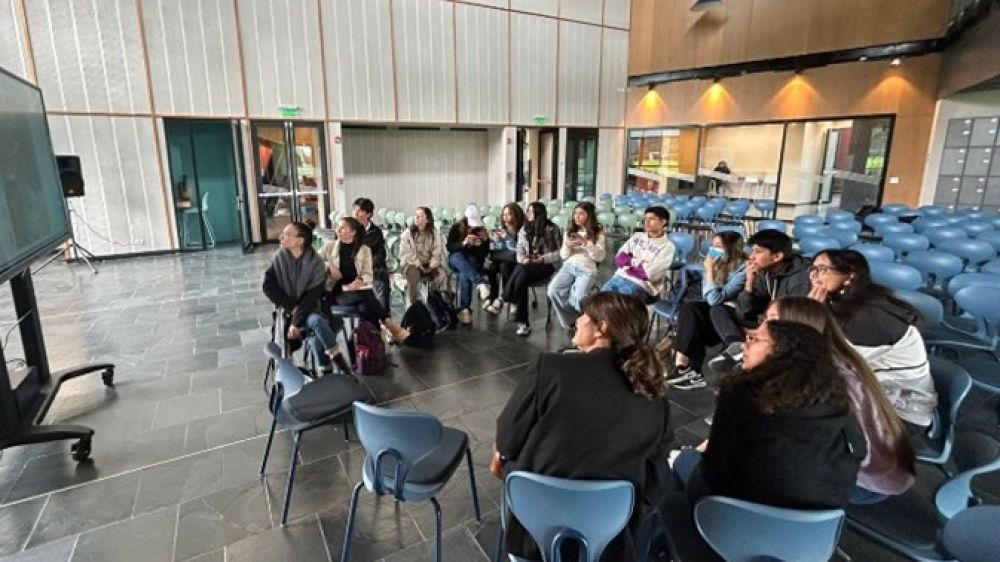 Actividades de sensibilización en prevención y promoción de la salud mental